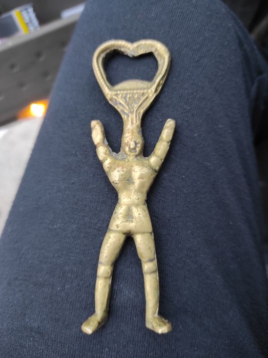 Otwieracz do butelek