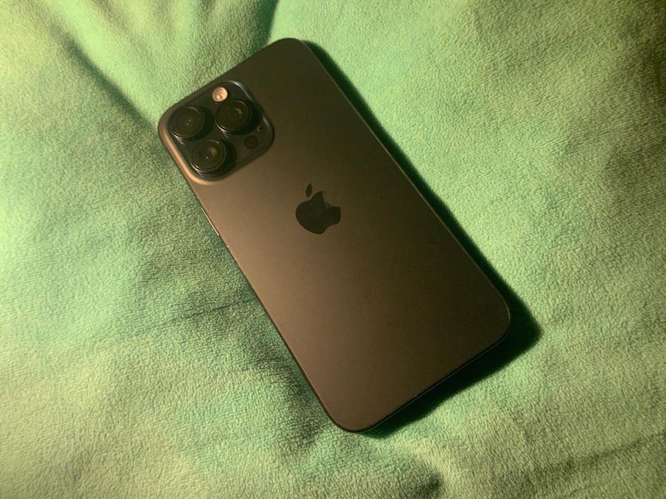 IPhone 15 Pro Max - Impecável sem um risco. TUDO NOVO: Ecrã, Bateria, Capa e Vidro Novos