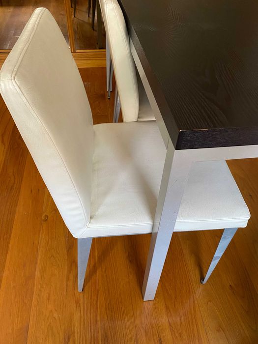 Mesa jantar madeira com 3 cadeiras