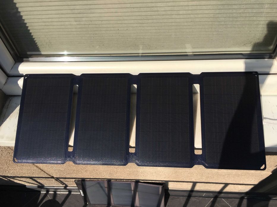 Портативная солнечная панель FlexSolar 30W e30 4 секций Black