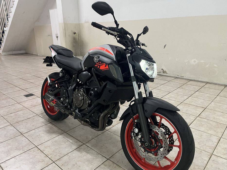 Yamaha MT07 com 10mil km