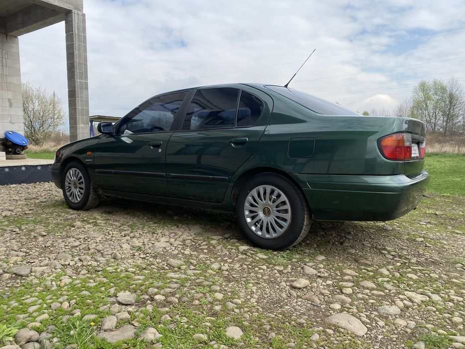 Nissan Primera 1.6i,
