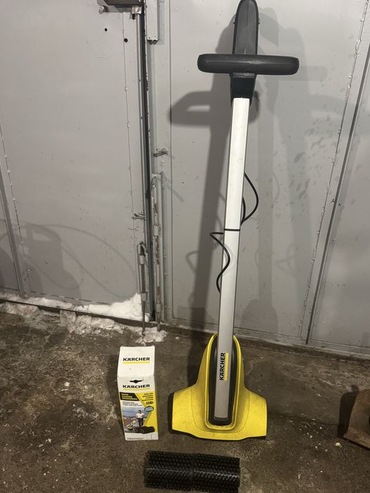 Апарат для чистки терас Karcher PCL 4