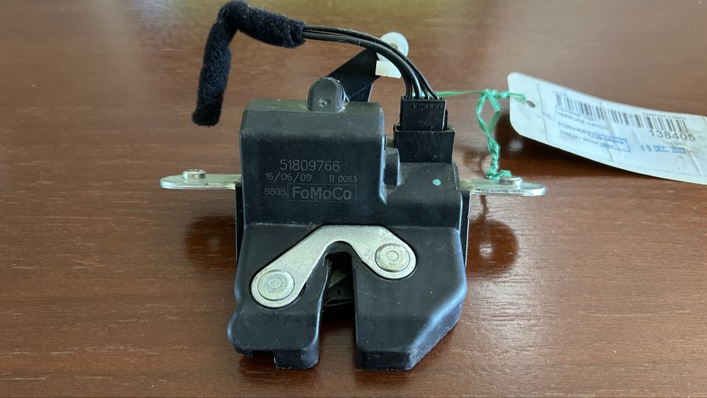Ford KA MK2 zamek klapy bagażnika