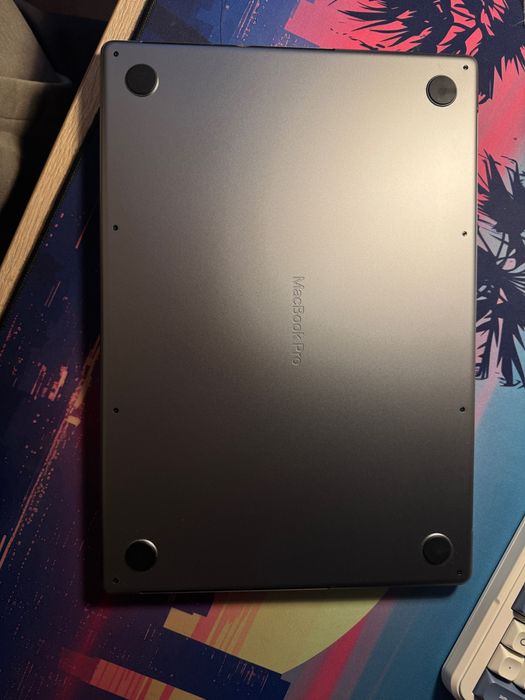 MacBook pro m1 pro 16" 16/512