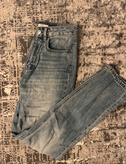 Jeansy Stradivarius straight leg XS/34 jak nowe
