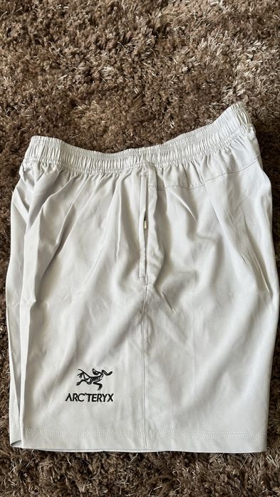 Spodenki arcteryx rozm L