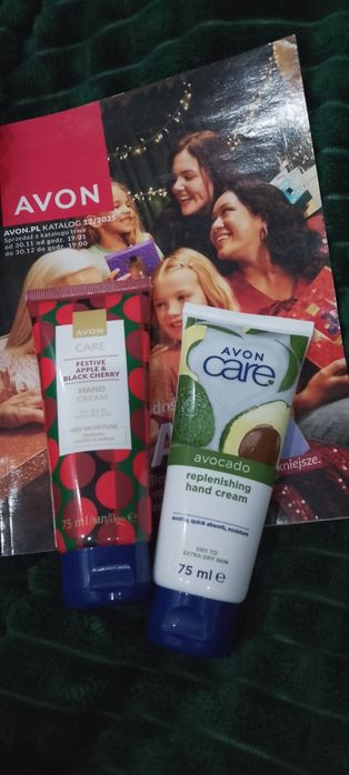 Zestaw dwóch kremów do rąk Avon Care
