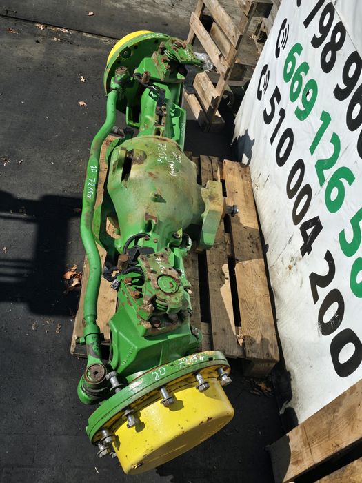 Przedni most john deere 7215R