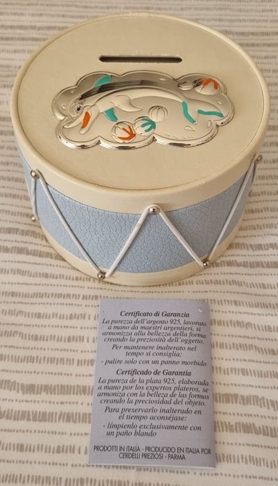 Álbuns e mealheiros (artigos de ourivesaria)