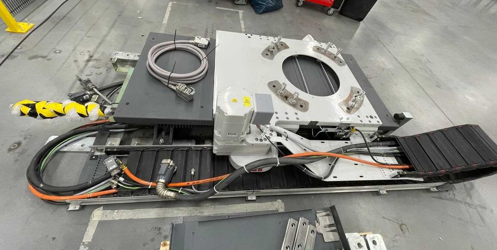 Tor jezdny robota ABB-IRBT 6004