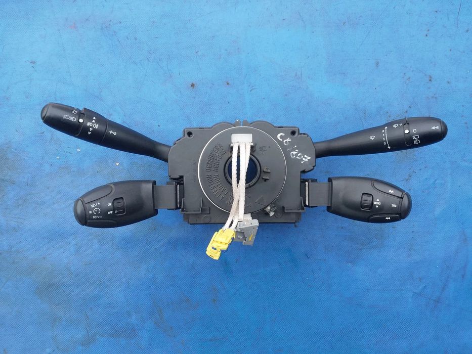 PRZEŁĄCZNIK ZESPOLONY świateł wycieraczek Pająk Manetki CITROEN C4 C5 C8 XSARA / XSARA PICASSO Berlingo PEUGEOT 206 307 406 407 807 Partner 96542558XT 96595089XT 96574694XT 96605654XT