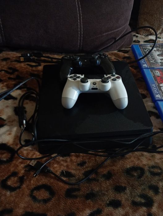 Playstation 4slim