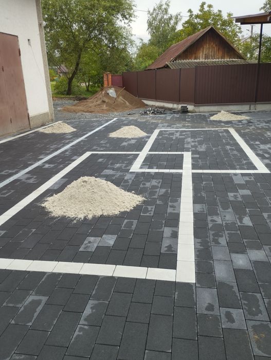 Укладання бруківки