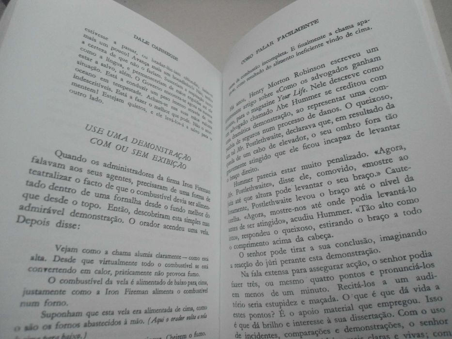 Como Falar Facilmente por Dale Carnegie