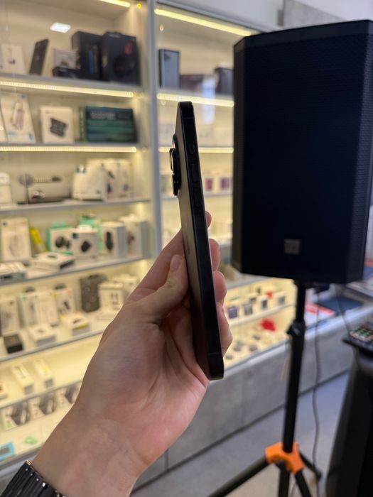 100%! iPhone 16 Pro Max 256gb Black Titanium