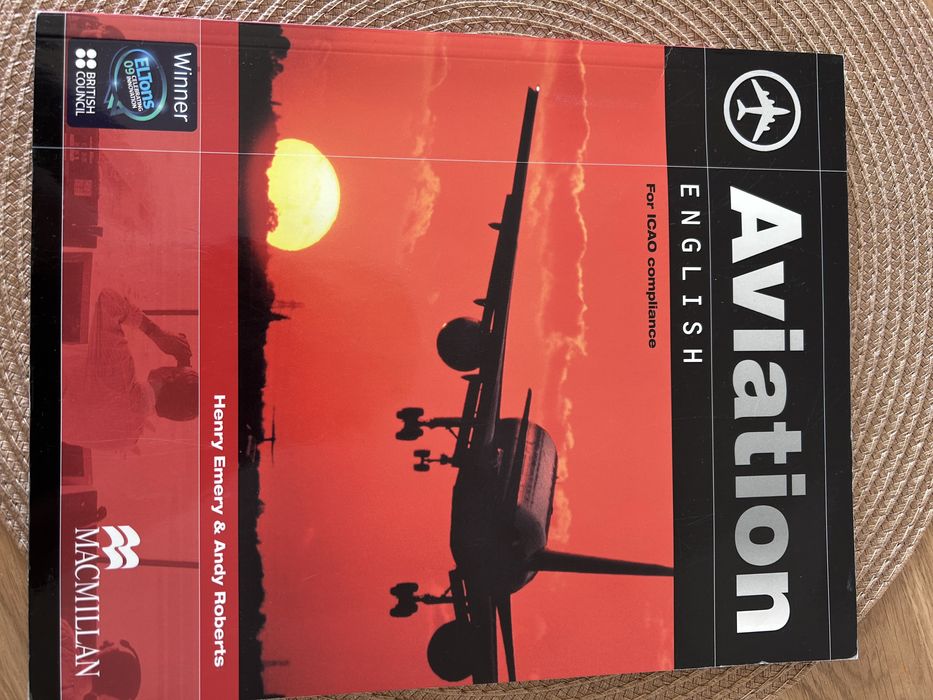 Aviation English Macmillan książka