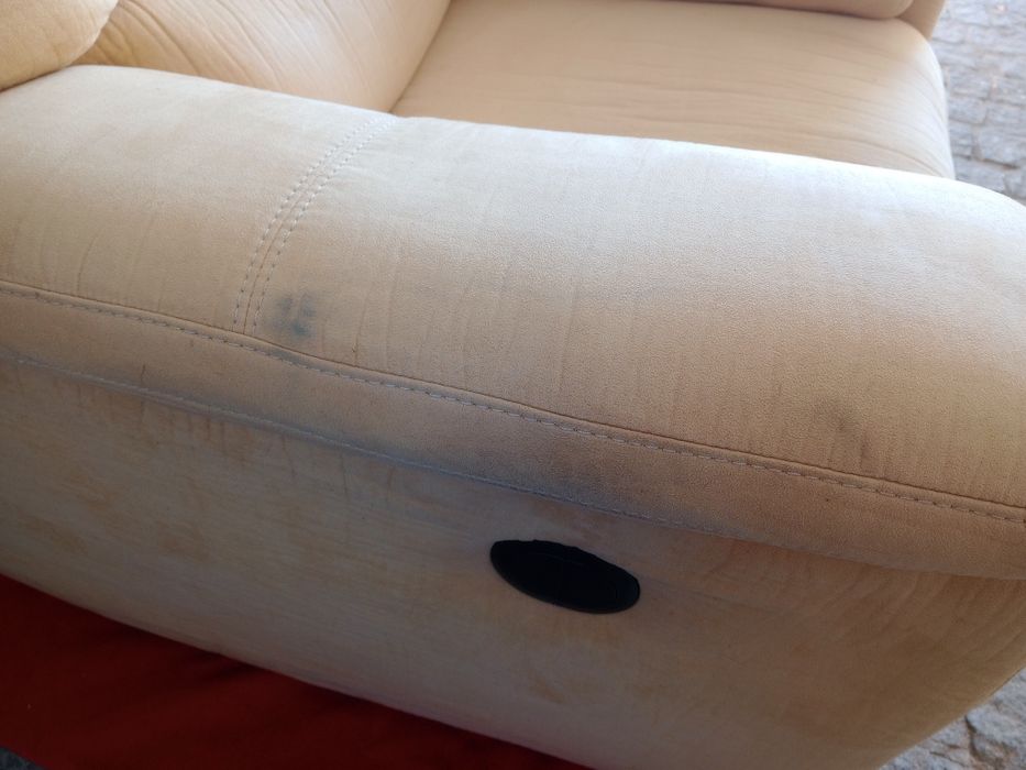 Poltrona reclinável elétrica