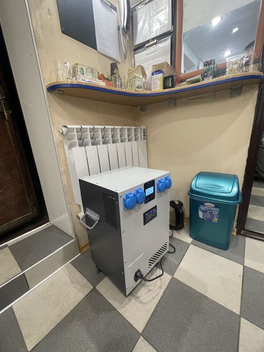 Портативна ДБЖ-станція 5 кВт (LiFePO₄, 24В, 70А заряд)сес, ups ecoflou