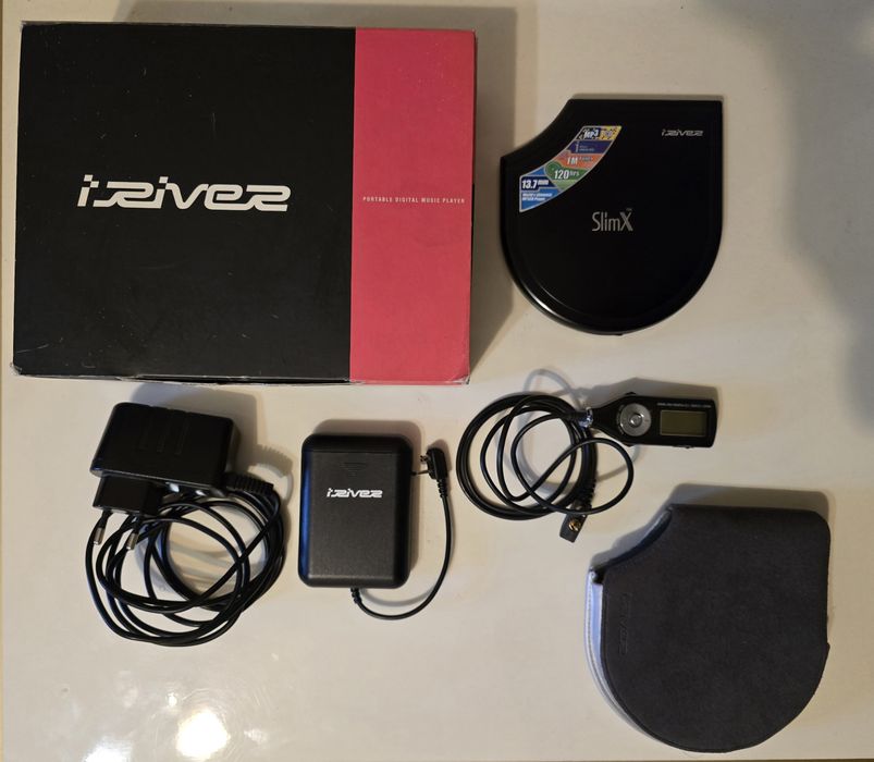 iRiver iMP-900 SlimX CD MP3 плеєр