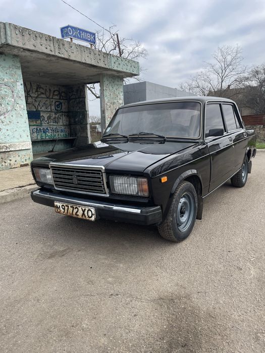 Ваз 2107 черная.