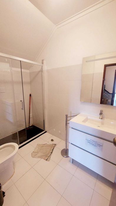 Quarto para arrendamento Vila Franca de Xira (solteiro)