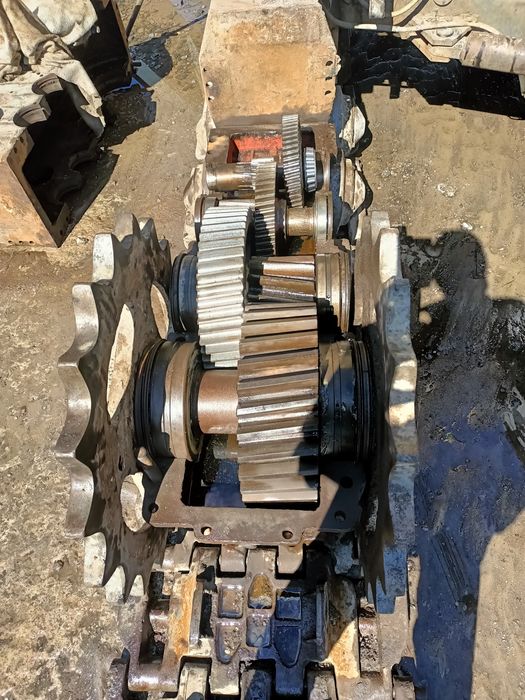 Мкг-25 редуктор ходовий