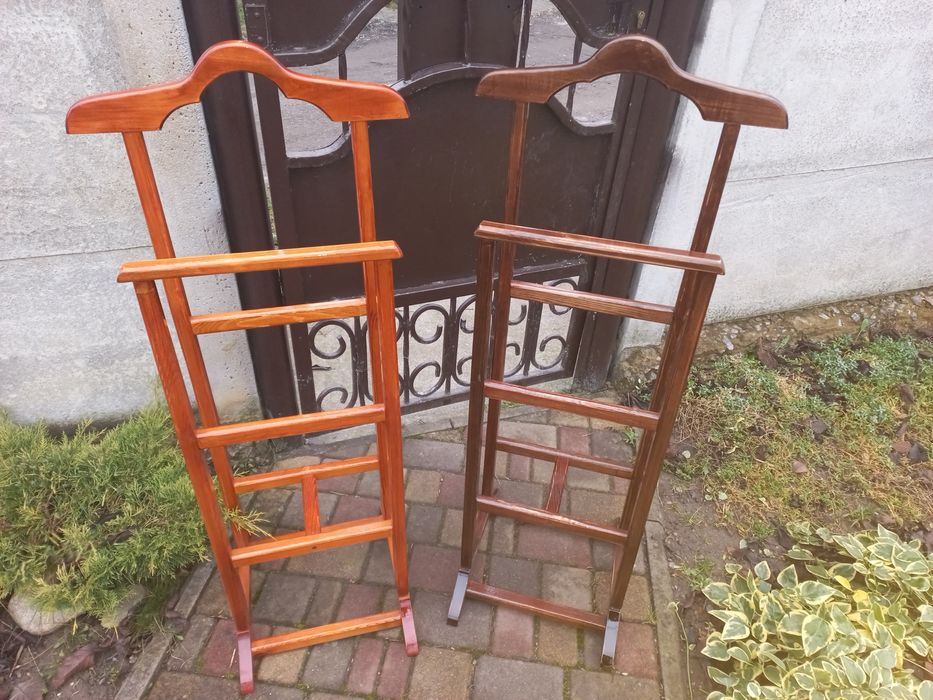 Вішалка напольна