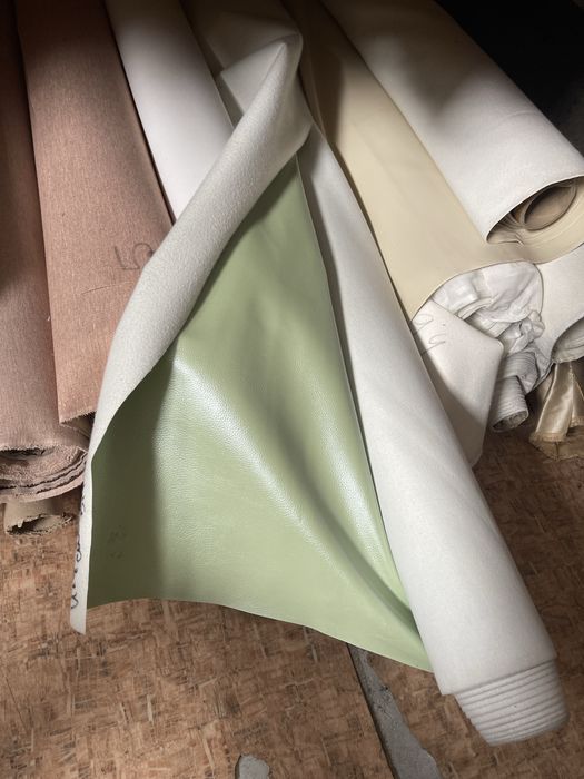 Відрізи меблевоі тканини