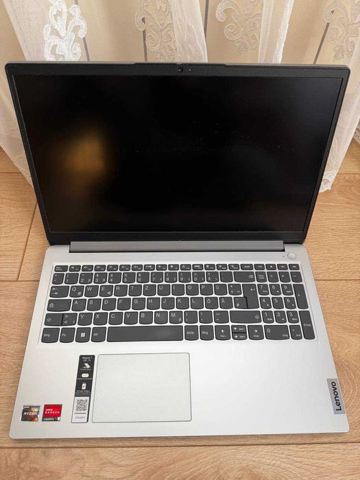 Ноутбук Lenovo IdeaPad 1 15AMN7 (Ryzen 3 7320U 8x2.4GHz, 8gb, 256gb)