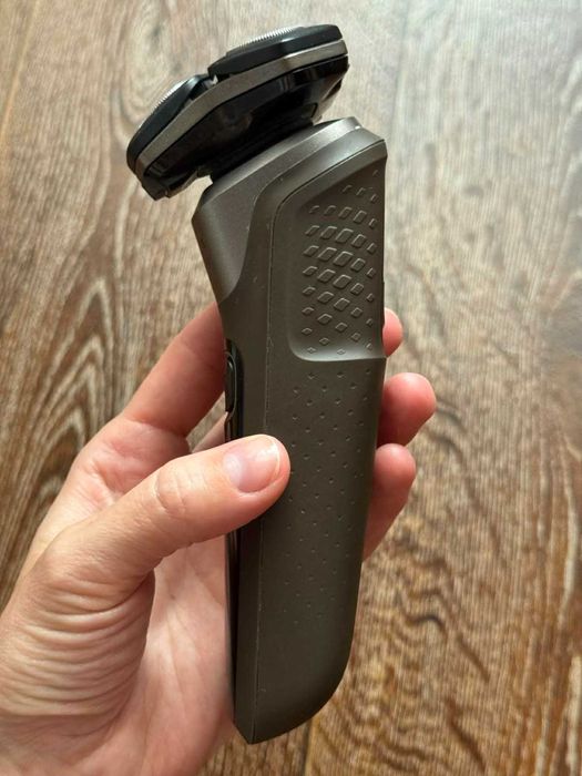 Електробритва Philips 5000