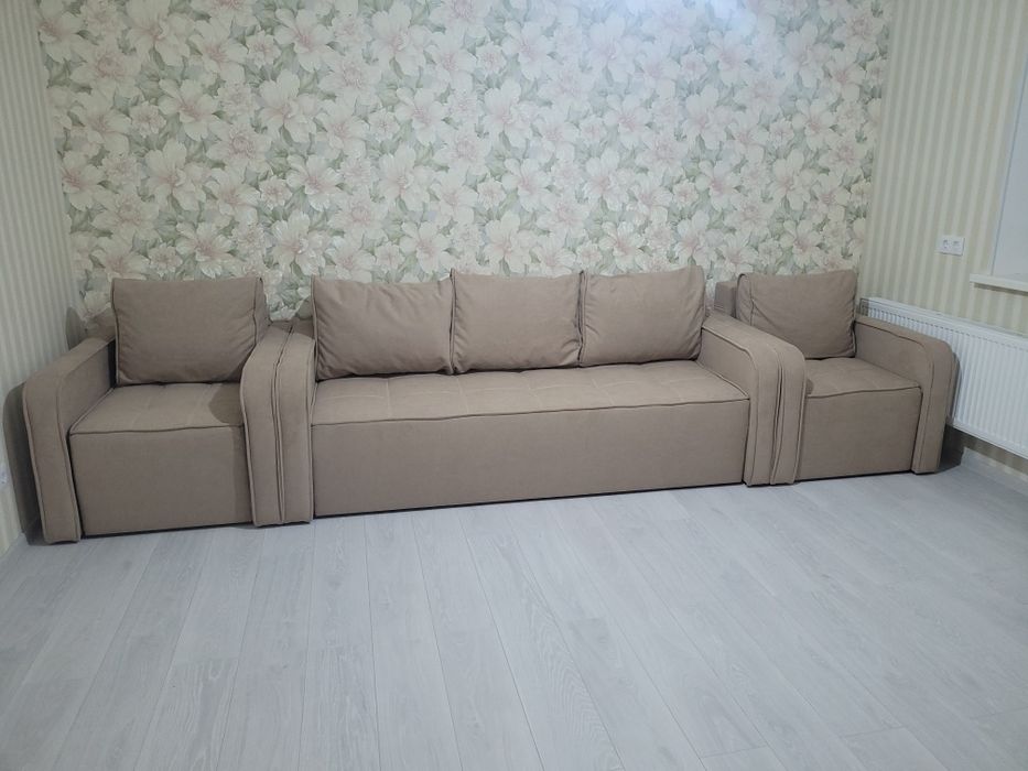 Продам диван і два крісла