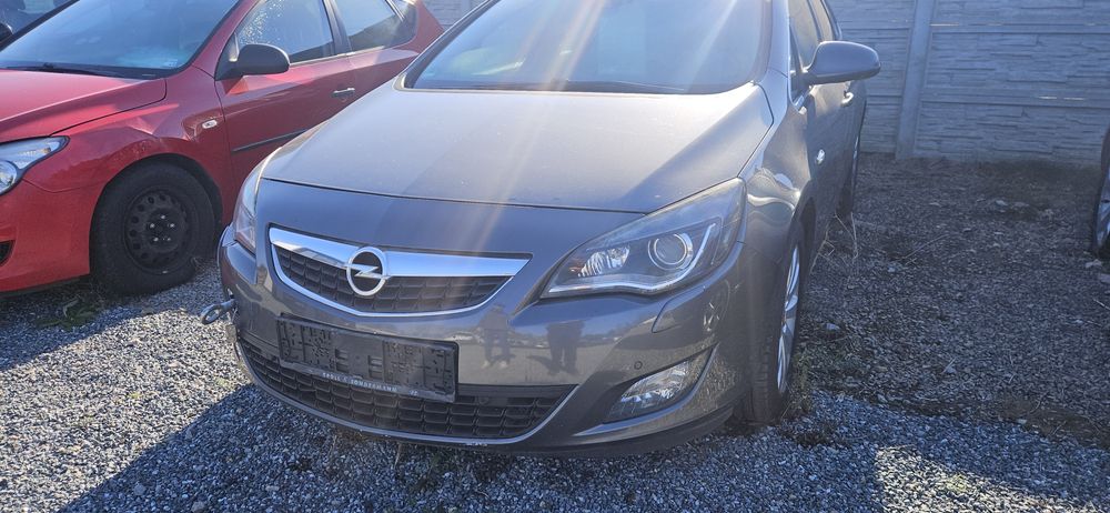 wszystkie części Opel Astra J Z177 kod lakieru