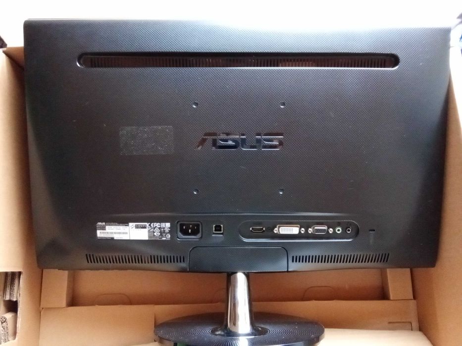 Monitor LCD Asus 24 z podstawą