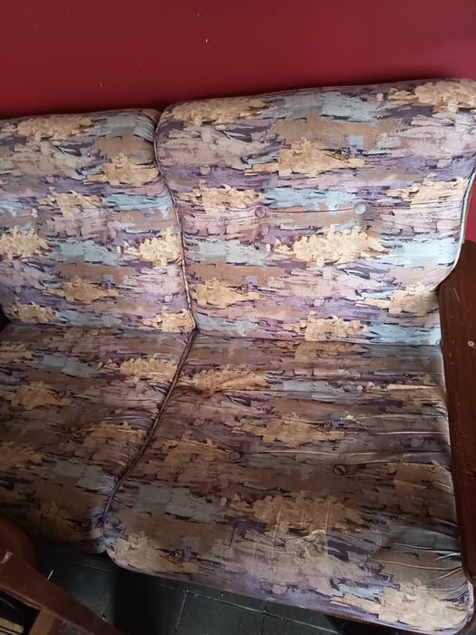 Vendo sofá cama de 2 lugares