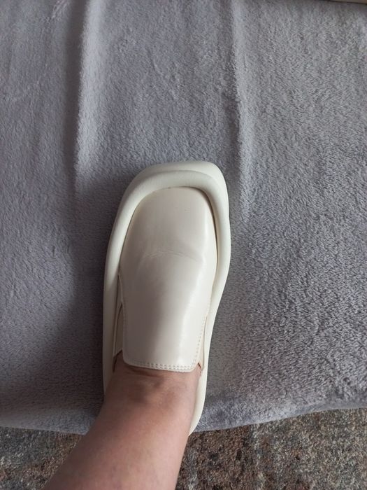 Продам женские шлепанци