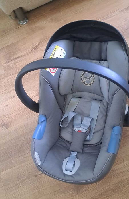 Fotelik dla dziecka nosidełko cybex