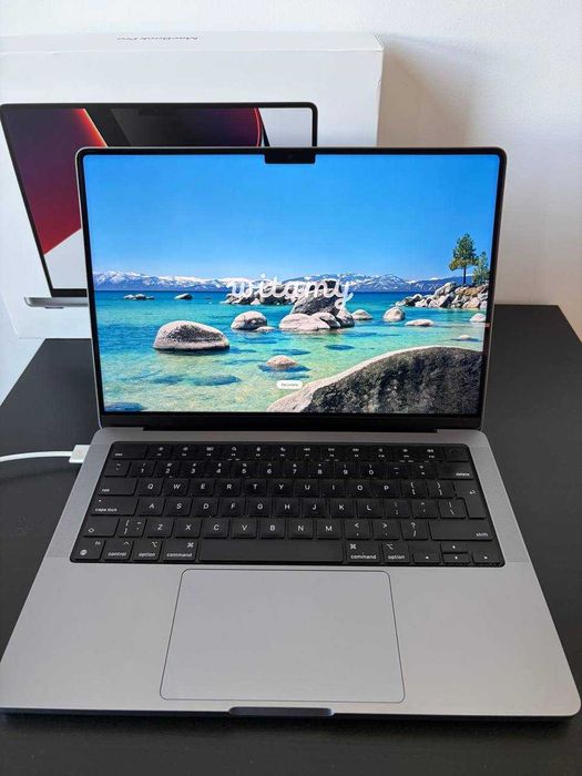 Apple MacBook Pro 14" M1 Pro 2020 / 16 GB RAM / 512 GB SSD / Space Grey