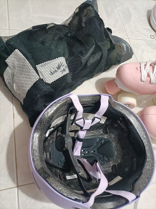 Patins capacete e proteções