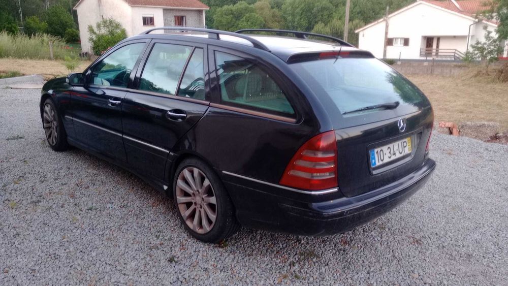 Mercedes c270 CDI de 2003 foto 5