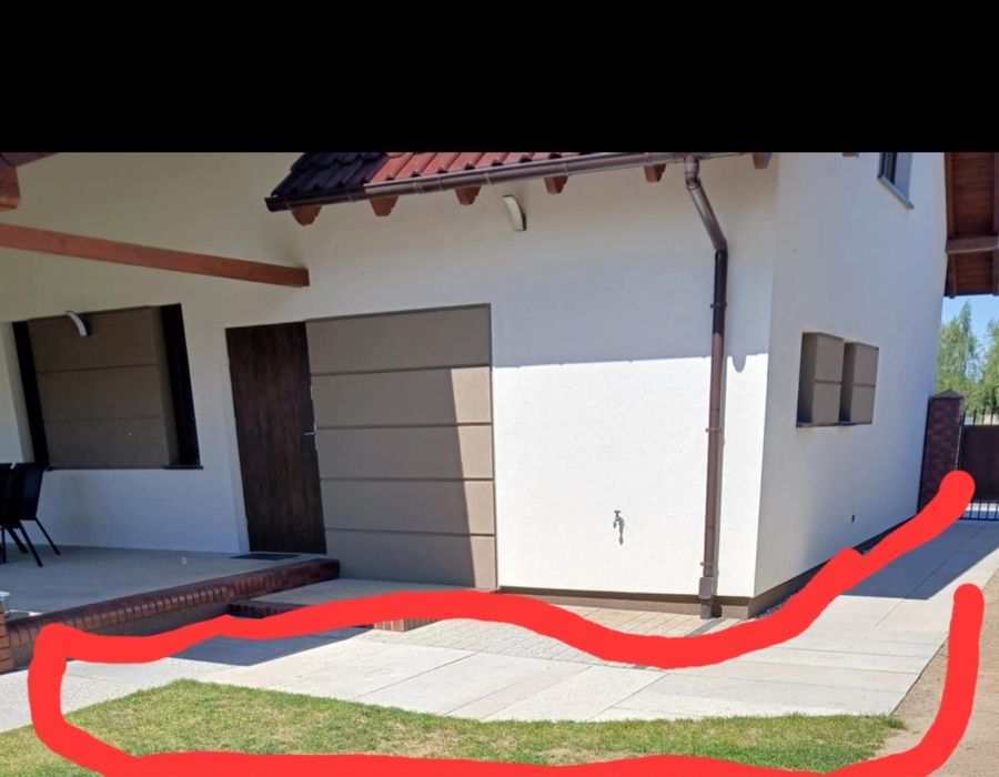 Odpady kamienne  na ścieżkę