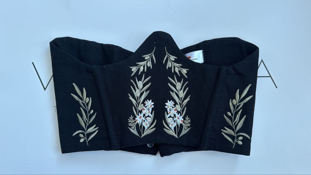 Корсет на шнурівцв