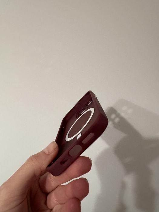 Nowe etui do iPhone 15 Pro + szkła na aparat | kolor bordo