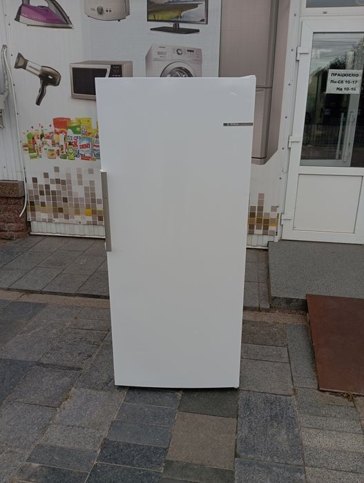 Морозильная камера Bosch No-Frost 290л INVERTER A+++ из Германии