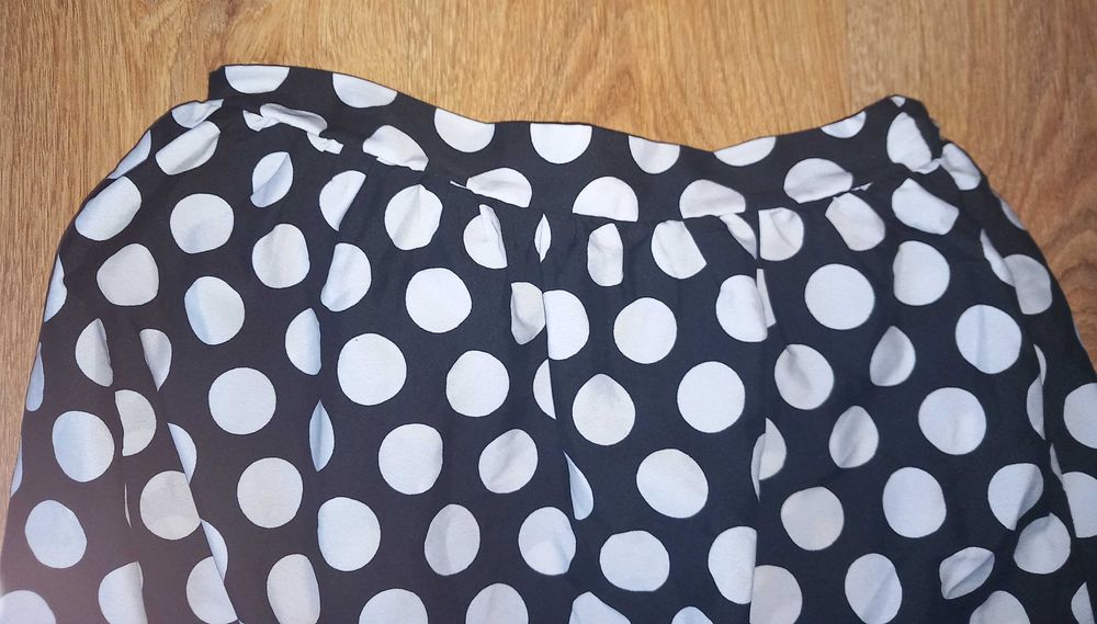 Spódniczka w grochy ATMOSPHERE Rozm. 36