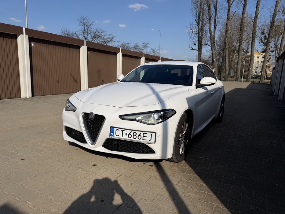 Alfa Romeo Giulia 2.0 Turbo 2021 Salon PL Bezwypadkowa