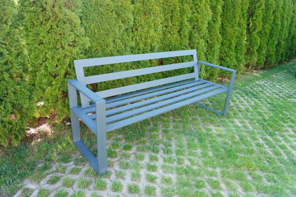Ławka ogrodowa metalowa