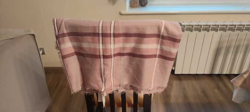 Piękny, nowy z metką szal Sinsay