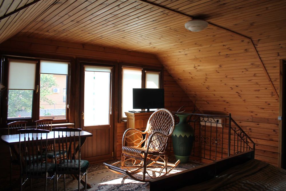 Сруб в Фонтанке 1, на 7 сотках.