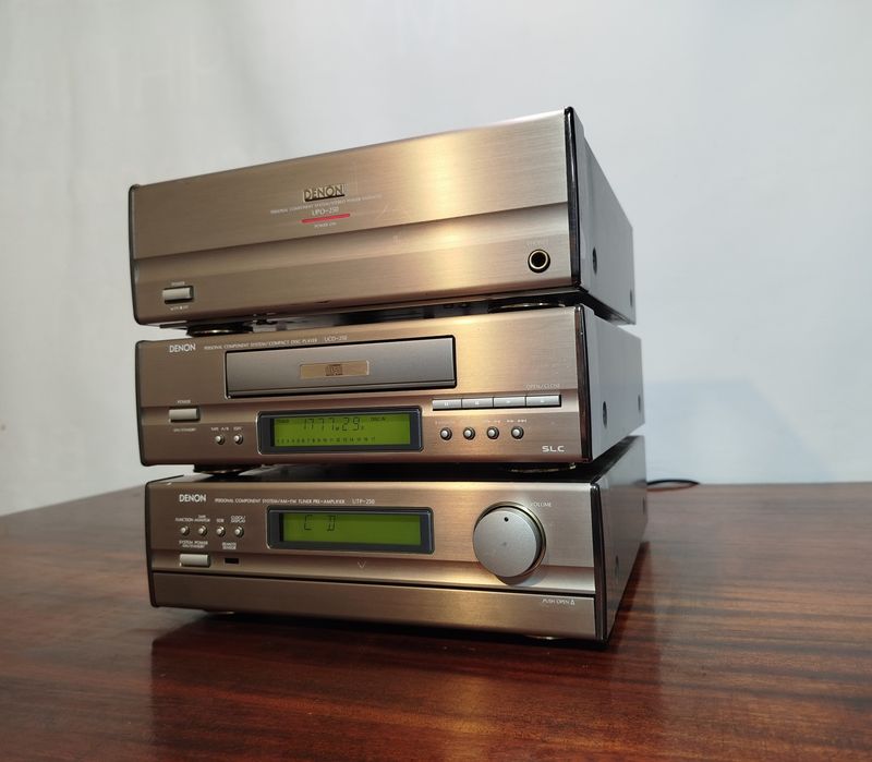 Стійка! Підсилювач/ CD player/FM тюнер Denon 250